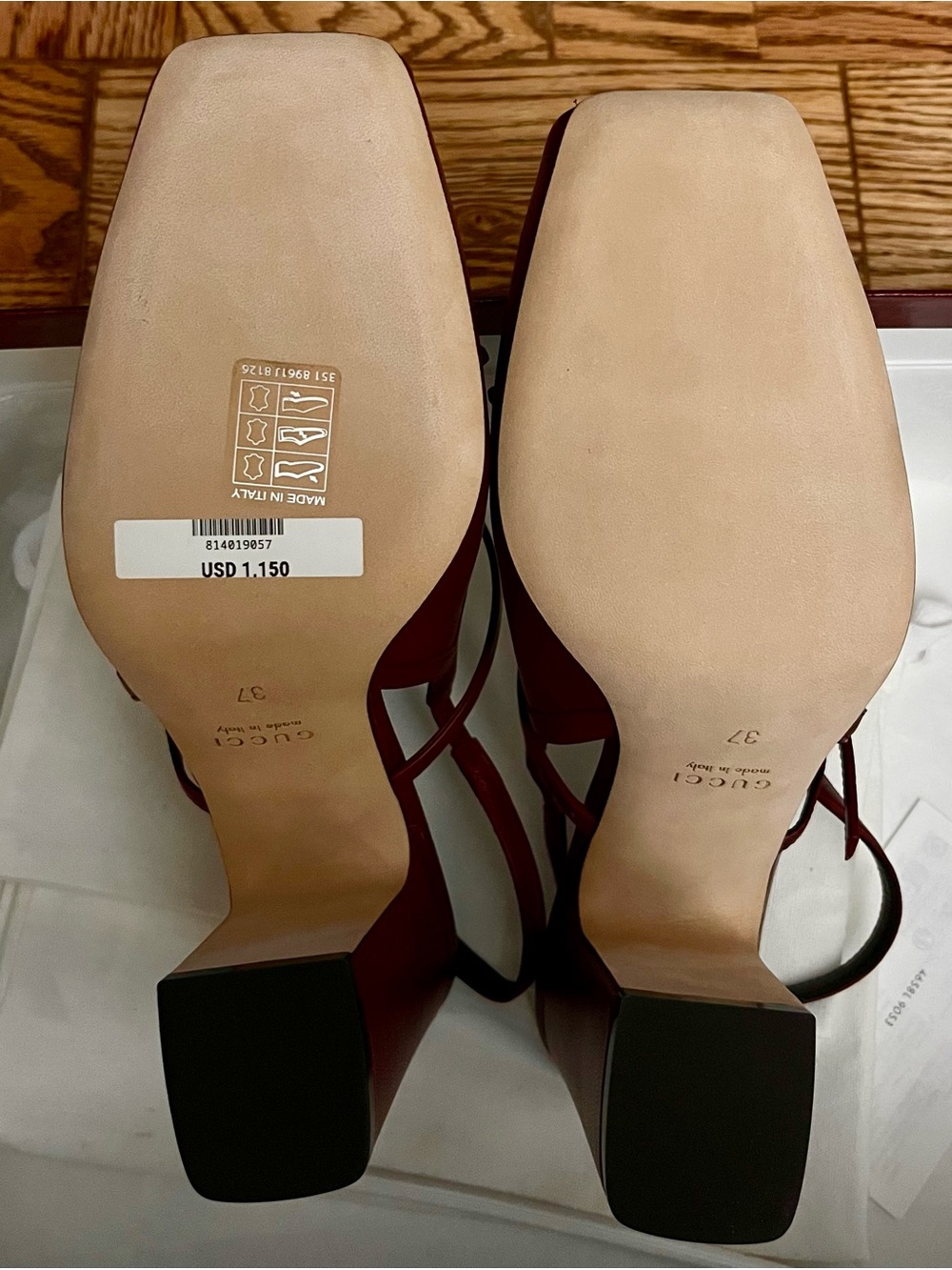Gucci Burgundy Leather Slingback Pumps with Gold Horsebit - Picture 3 of 12